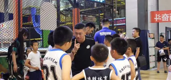 为什么互动训练有助于提高篮球比赛表现_0